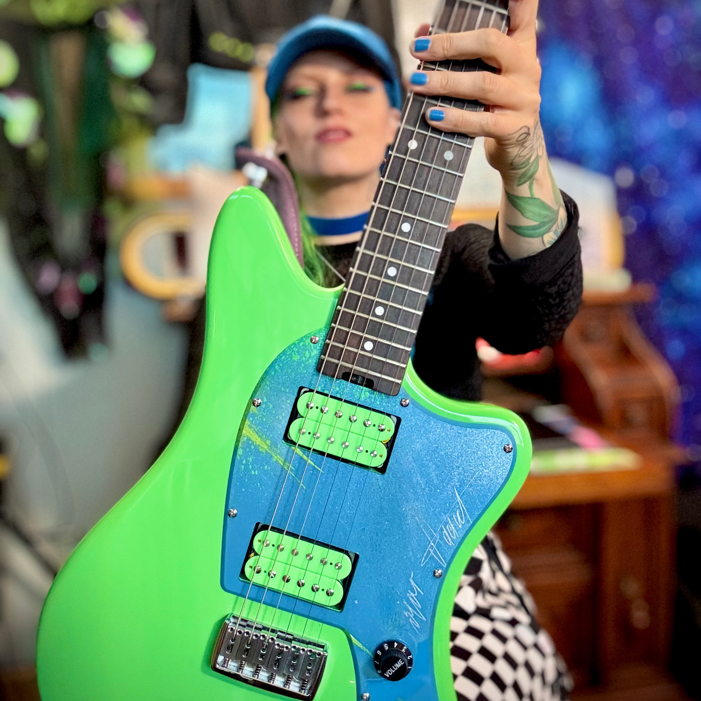 SERAINA TELLI SIGNATURE CROSSFIRE STANDARD HH - NEON GREEN (PRE-ORDER)