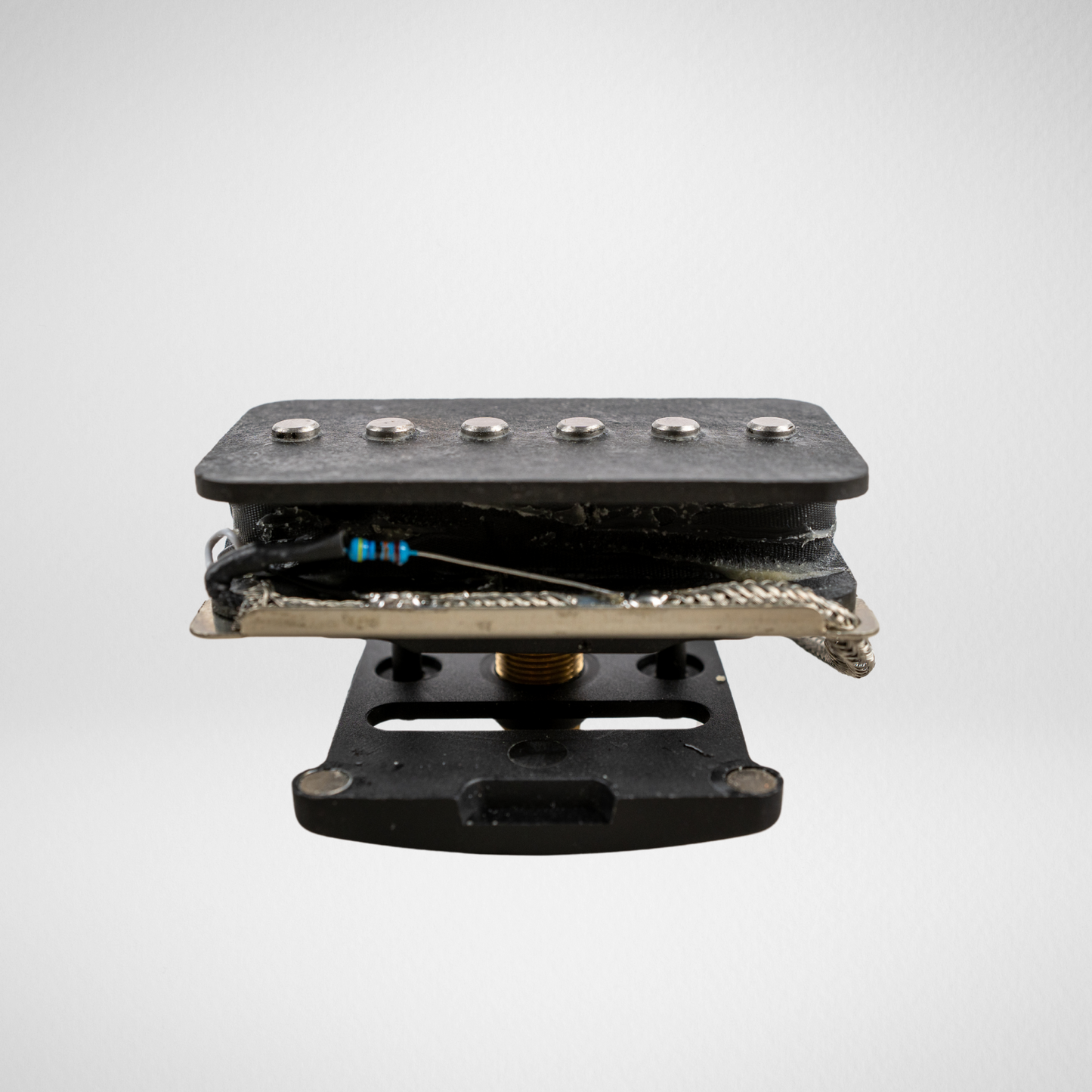 Single Shot Humbucker-Sized Single-Coil with Guitar-X Pickup Swapping Mounts