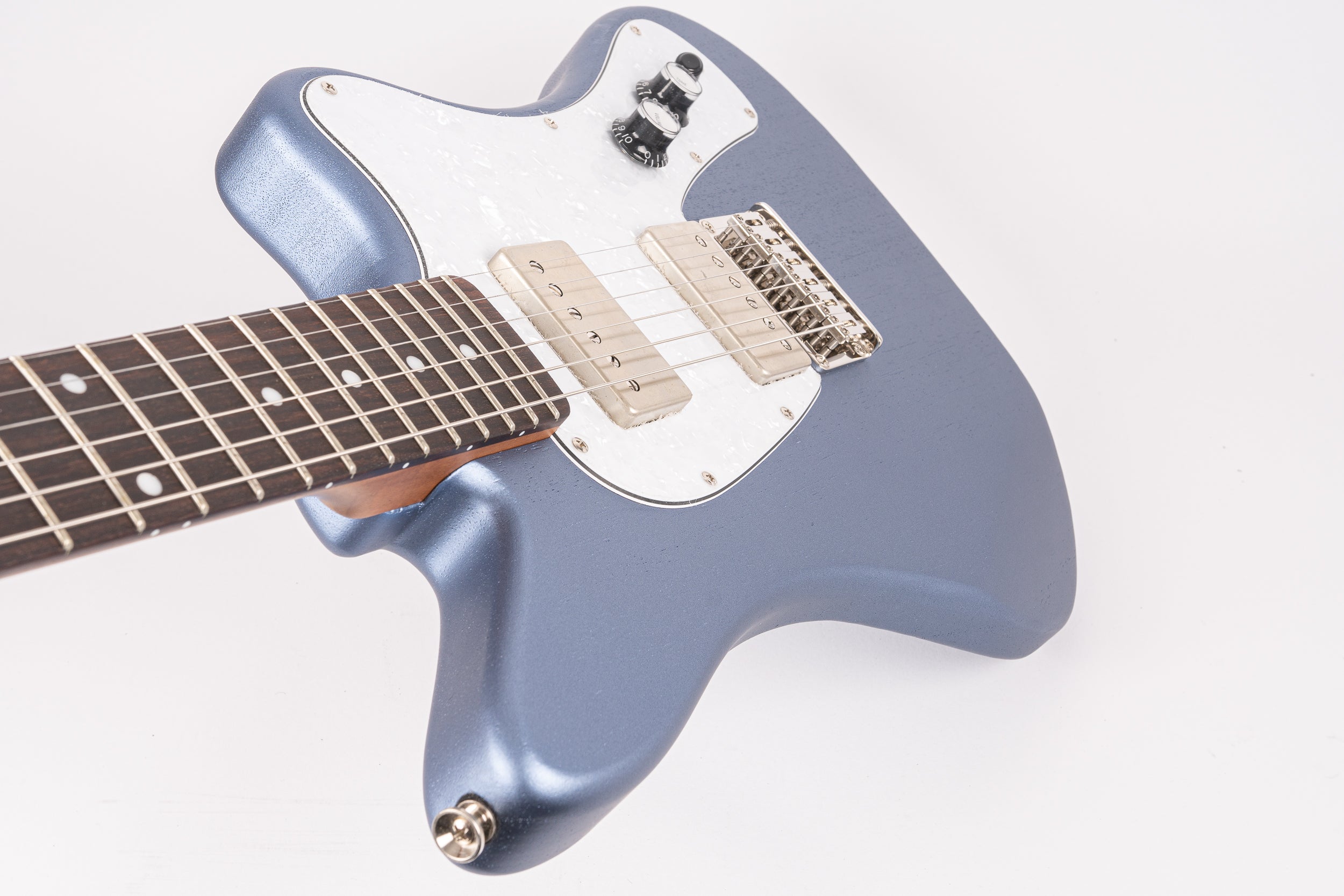 CROSSFIRE SRT-6 PICKUP SWAPPING - AERO BLUE #SO27UND